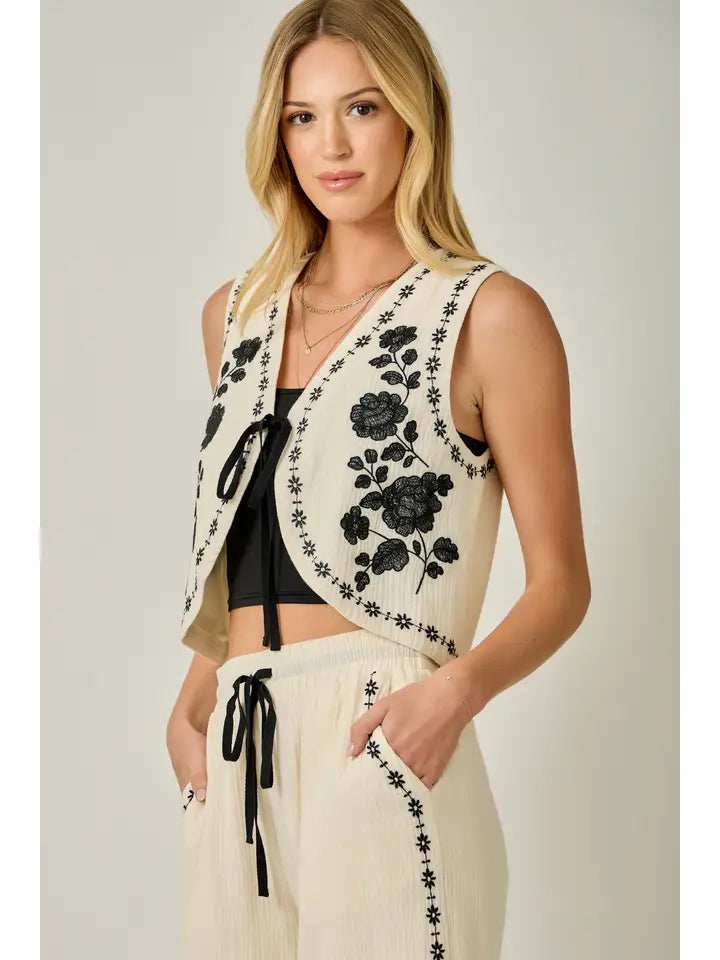 MTREE 71005 EMB TIE VEST