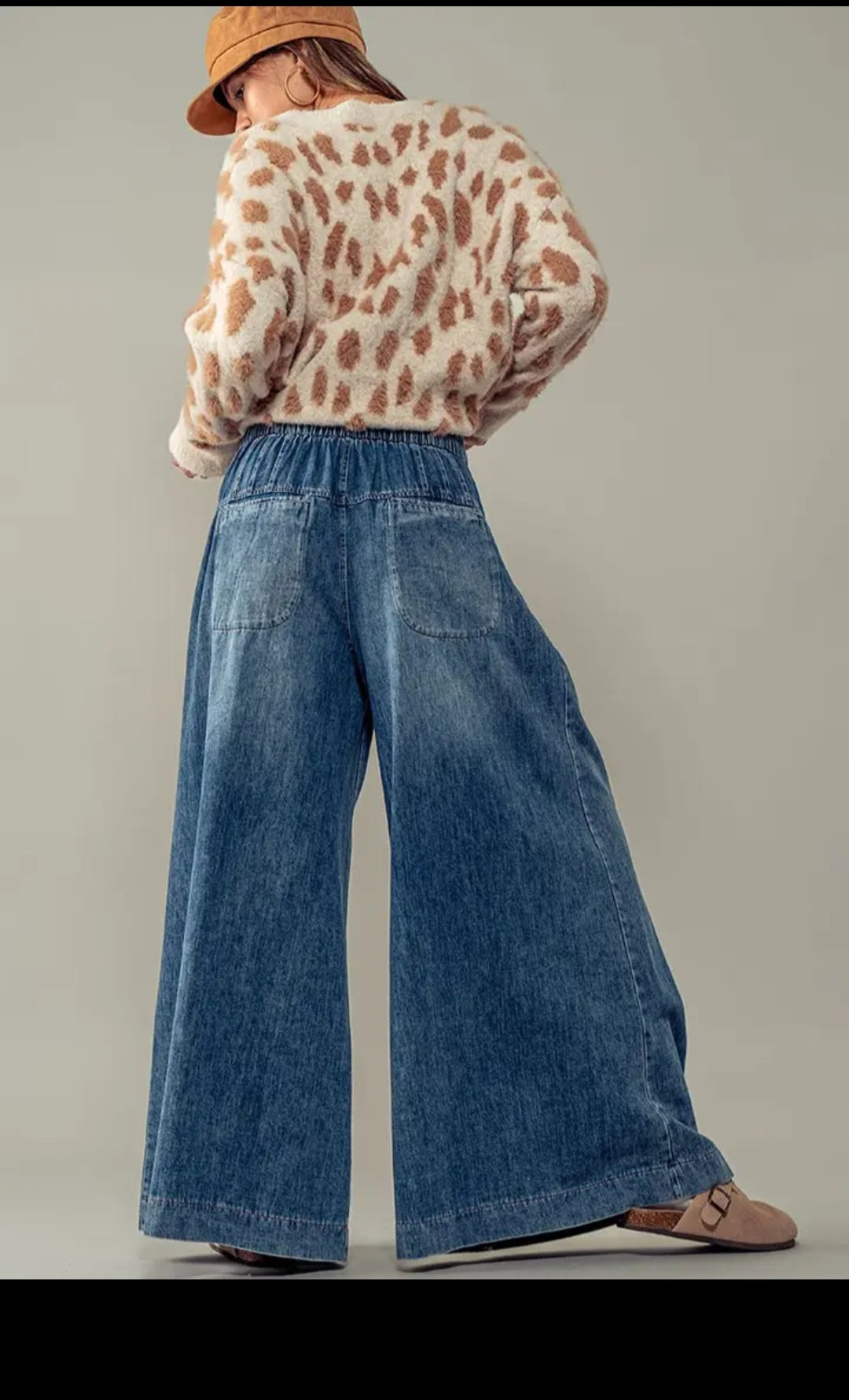 Pleated Wide Leg Denim Pants