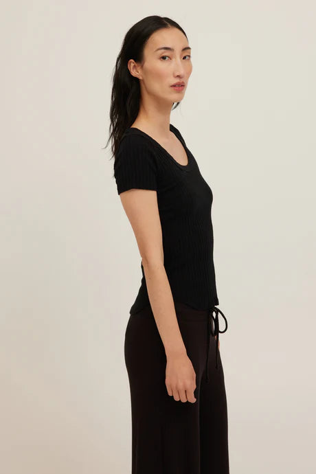 THICK RIB SCOOP SS TEE