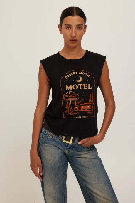 PROJ DESERT MOON HOTEL