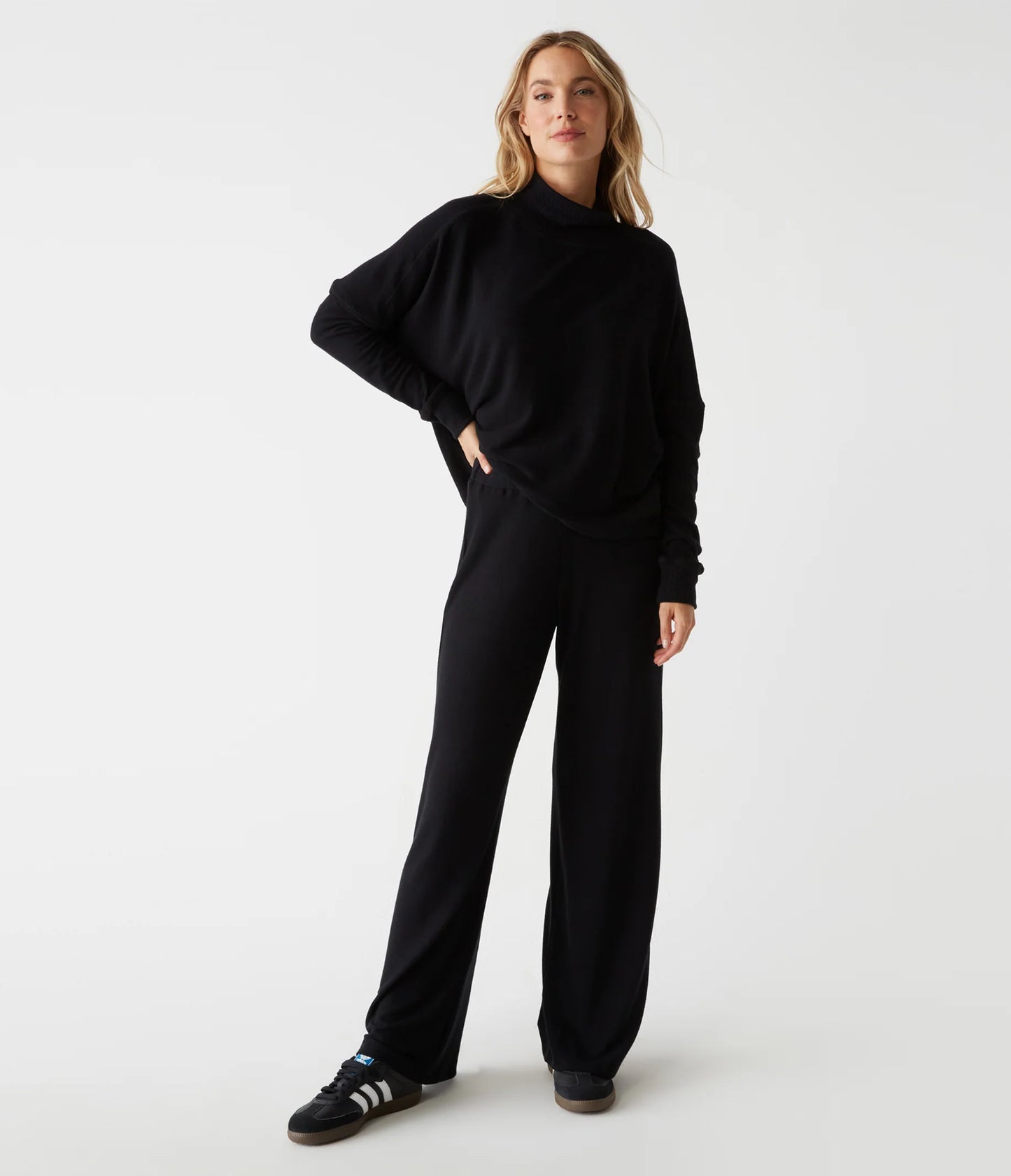 MS 2101 Mad Brush Mock Neck Top