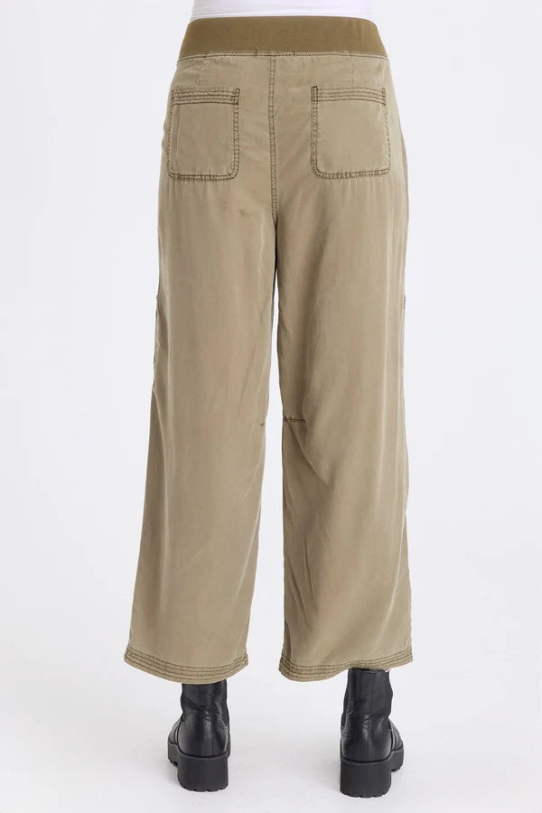 XCVI 23228 EMB ODRAN PANT