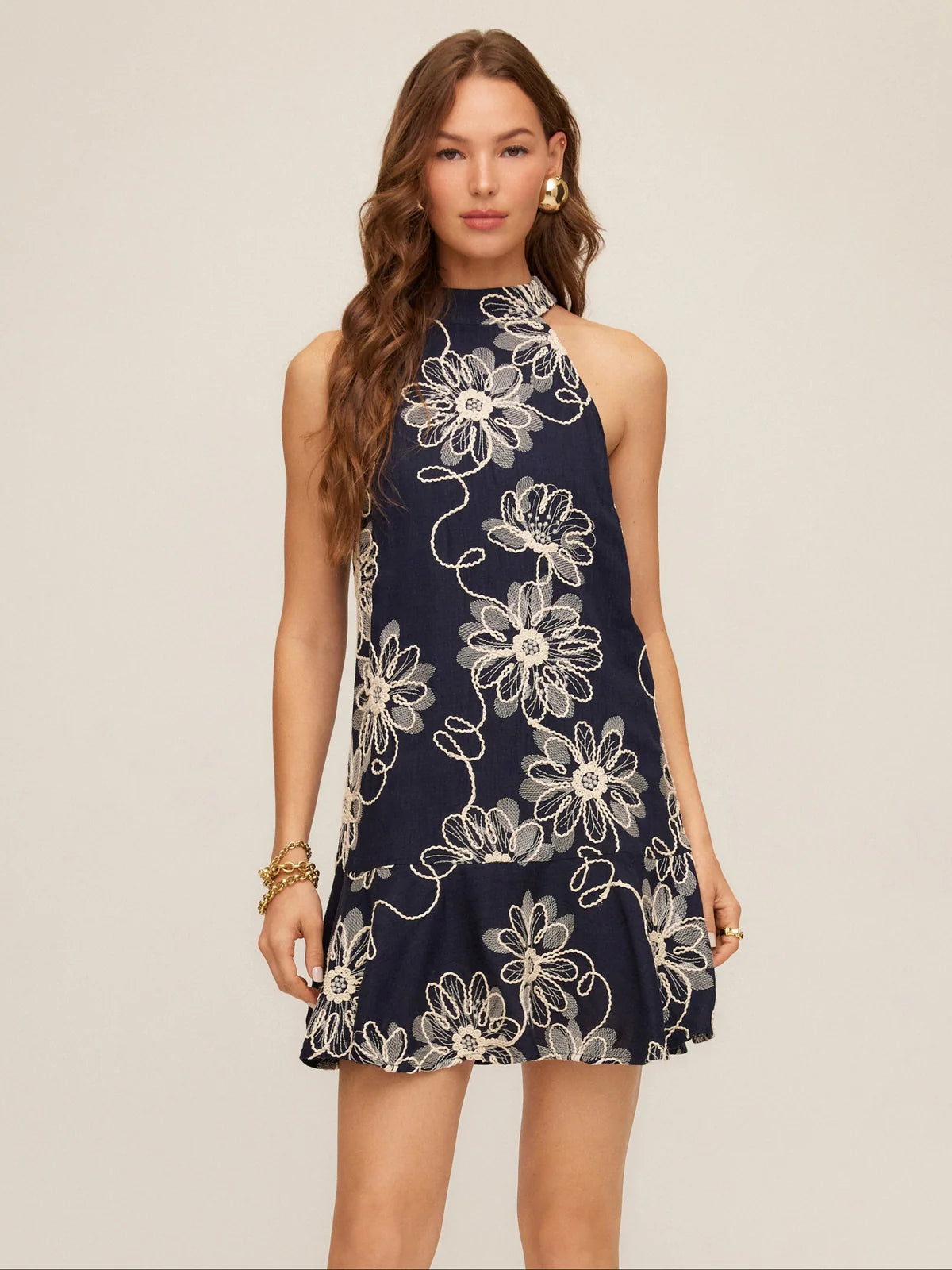 1520 2F50601 EMB HALTR DRESS