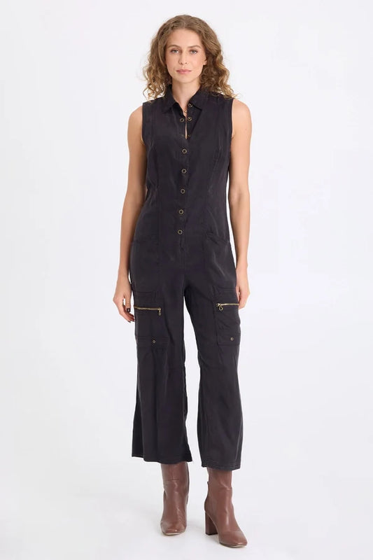 XCVI 3561 SNAP COLLAR JUMPSUIT