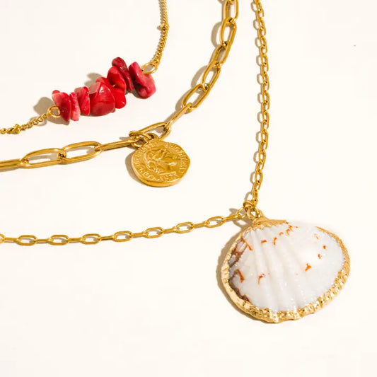 MAIQTRI LAYER SHELL NECKLACE