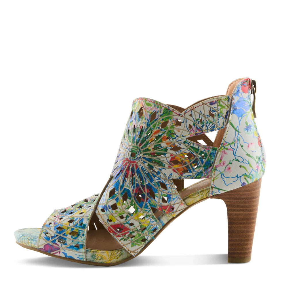 LAR AMORA PEEPTOE BOOTIE HEEL