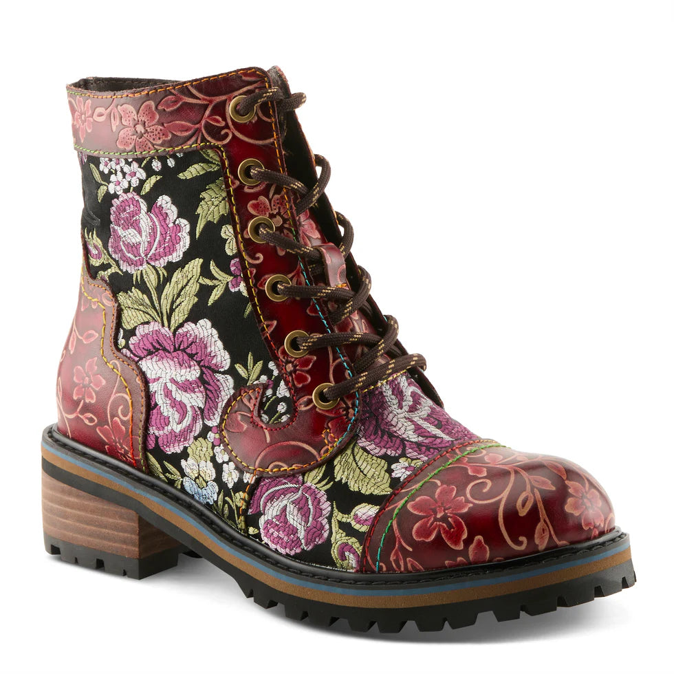 LAR FANTASTIC LACEUP BOOT