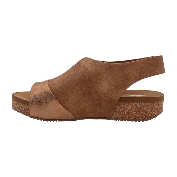 ANKLE STRAP CONTRAST TAN MID WEDGE
