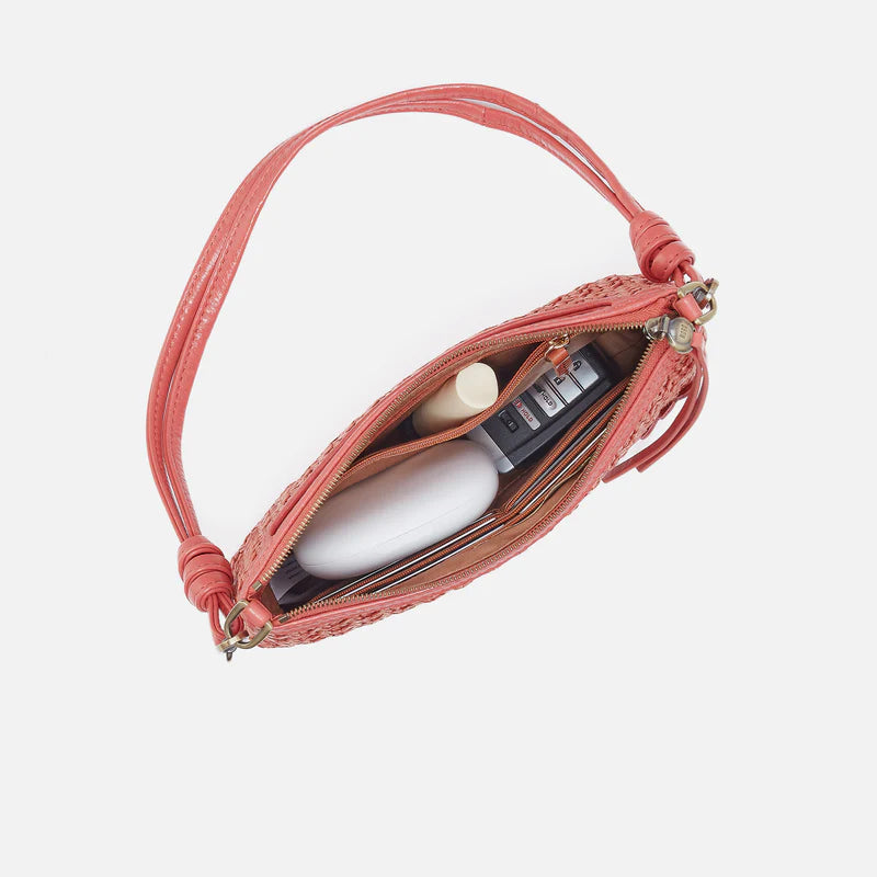 HOBO DARCY WOVEN PURSE