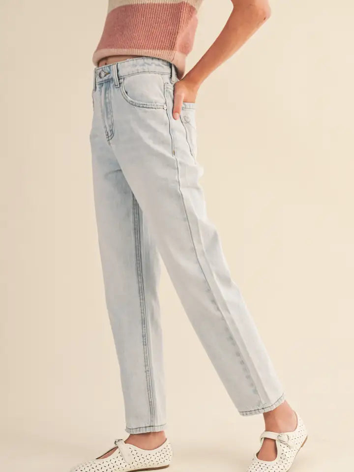 HEART STRAIGHT LEG JEANS