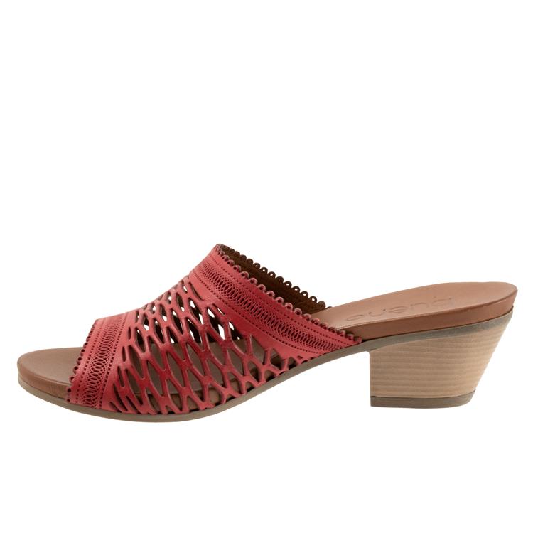 BUENO LILLIAN LTHR SLIDE HEEL