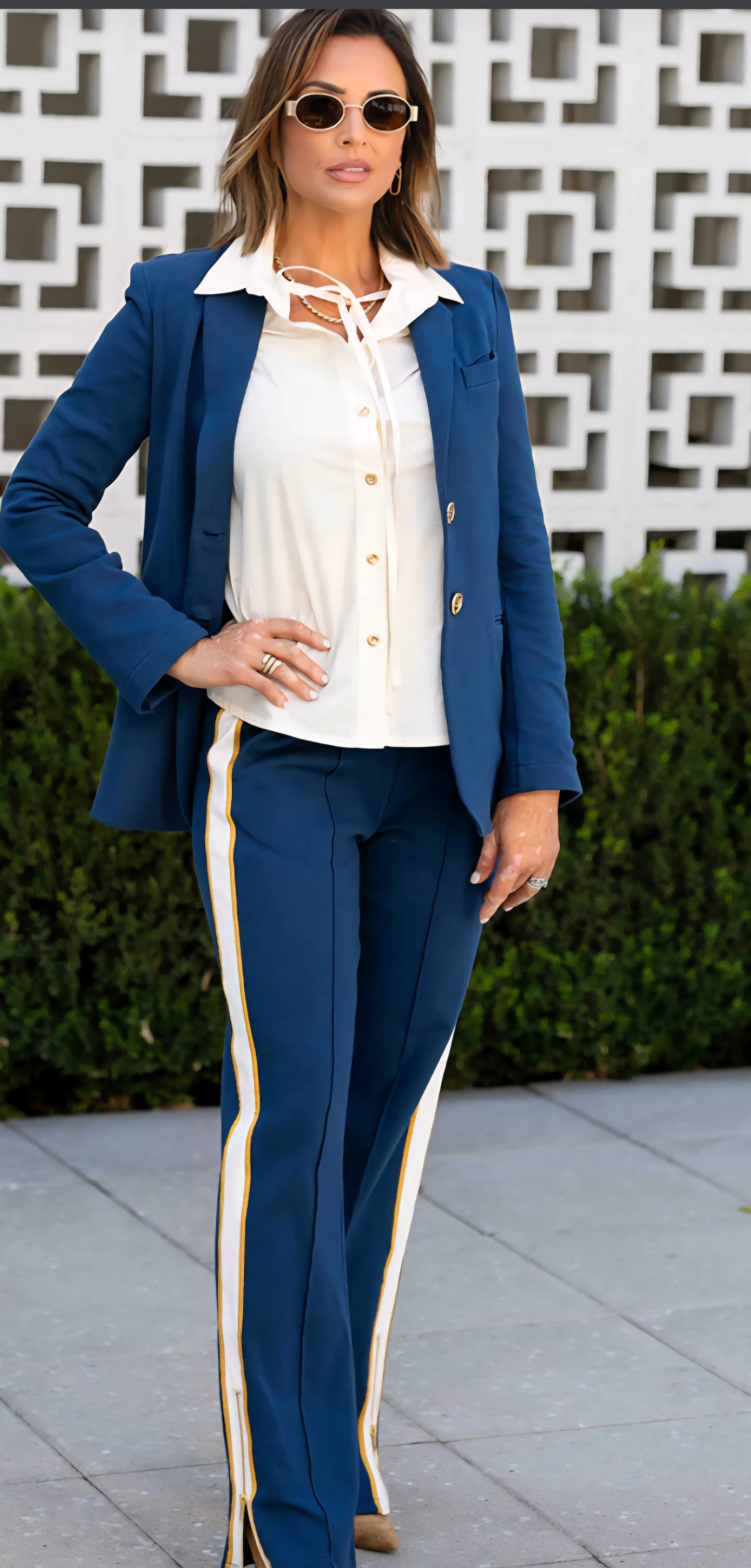 CARE BTN BLAZER